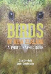 Birds of New Zealand, Paul Scofield, Brent Stephenson, (2013) ISBN 978-0-300-19682-5
