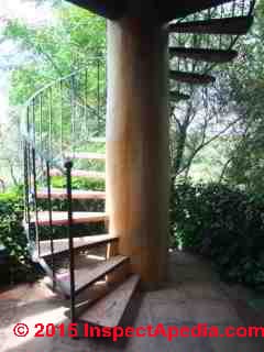 Circular stair with large diameter center post (C) Daniel Friedman