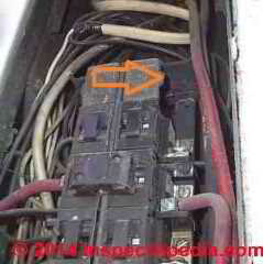 Burned Bulldog Pushmatic circuit breaker (C) InspectAPedia Tim Hemm