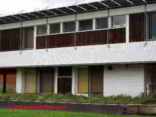 Passive solar overhang, Vassar College Campus (C) Daniel Friedman