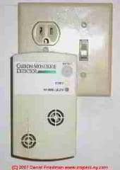 Photograph of a 120Vold carbon monoxide detector device