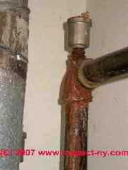 LARGER VIEW of hot water heating air bleed valve