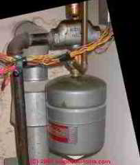 Expansion tank with fill valve