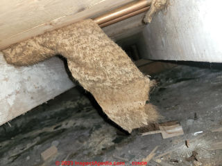 Jute pipe wrap insulation (C) InspectApedia.com Conor