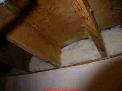 photo of white fiberglass building insulation