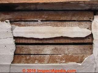 Pit-sawn wooden lath (C) Daniel Friedman