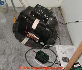 Battery operated sump pump (C) Daniel Friedman