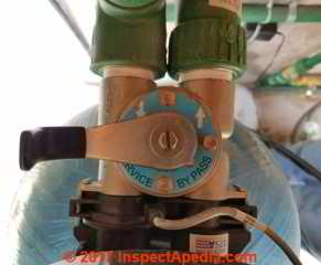 Fleck water sofener bypass valve in BYPASS or out of use mode (C) Daniel Friedman