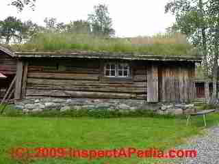 Sod roof in Molde Norway (C) Daniel Friedman