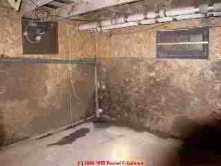 extensive brown mold contamination of oriented stand board -
Daniel Friedman 04-11-01