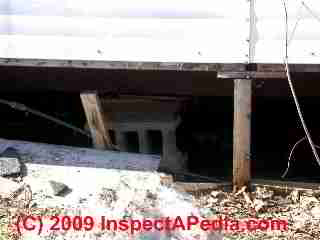 Mobile home pier (C) Daniel Friedman