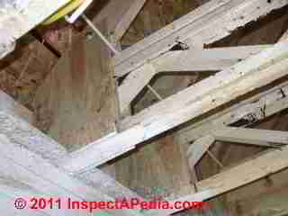 Hybrid roof and floor trust combination © Daniel Friedman at InspectApedia.com