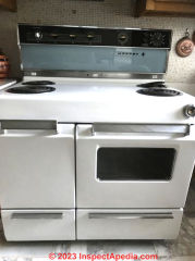 vintage Moffat stove (C) InspectApedia.com Patrizia